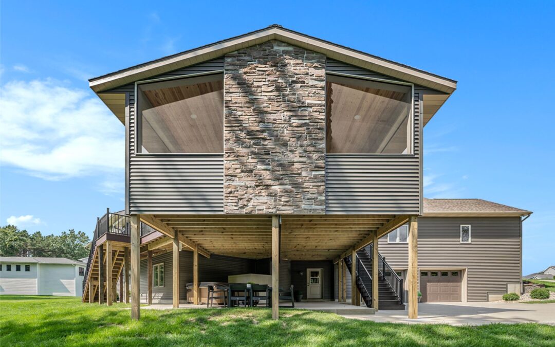 Byron Center covered outdoor retreat