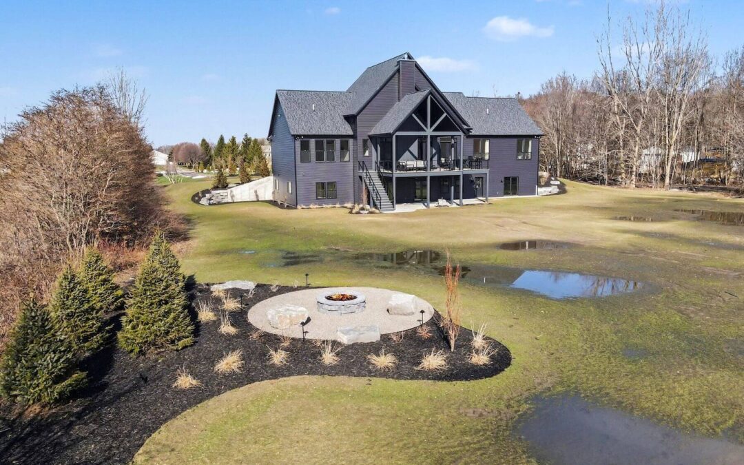 Hudsonville custom home